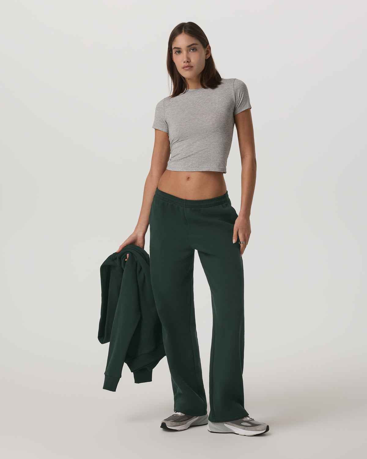 Women Vuori Restore Straight Leg Sweatpant - Short Evergreen Pants