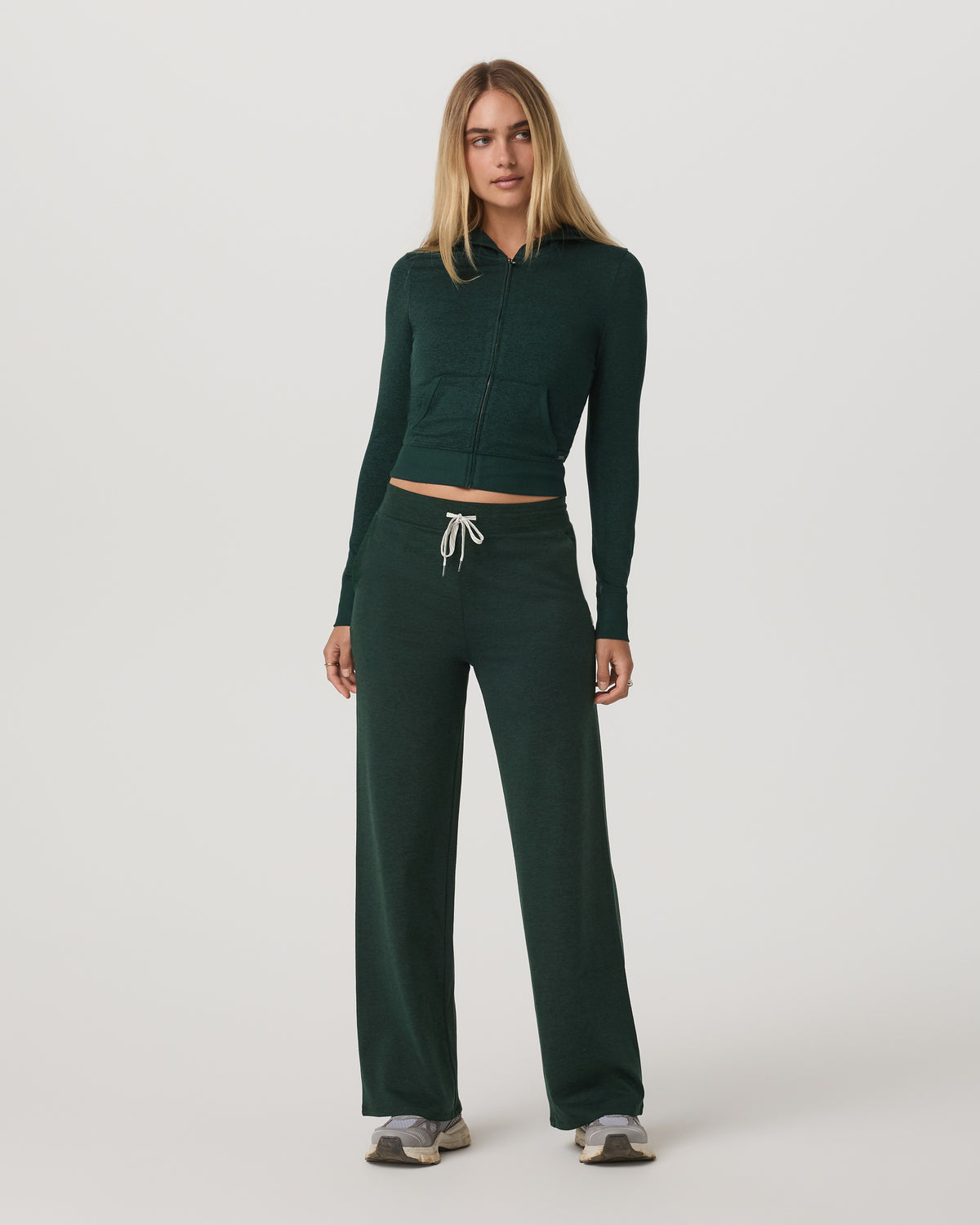 Women Vuori Halo Wideleg - Short Women's Evergreen Wideleg Pants
