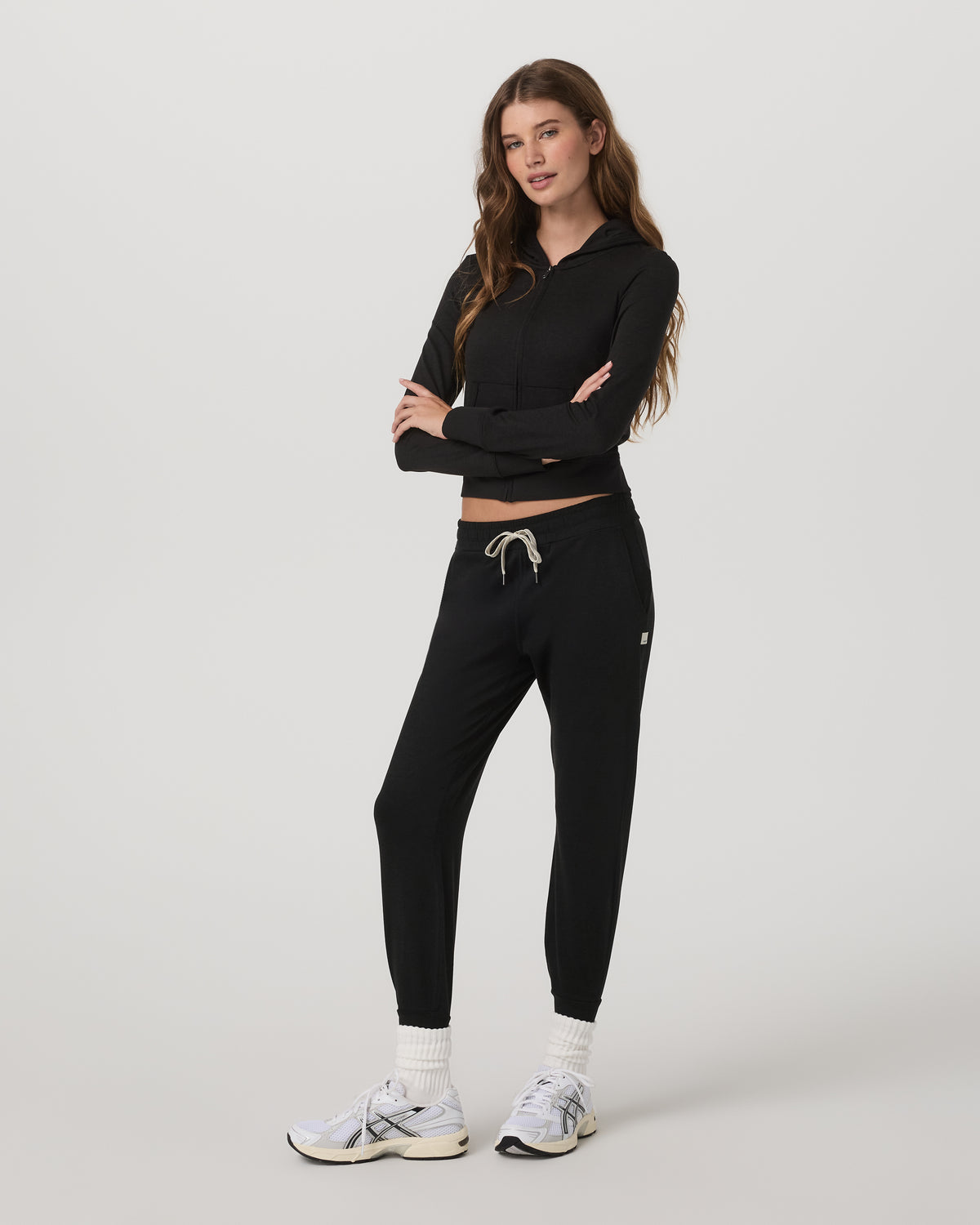 Women Vuori Performance Jogger - Long Black Heather Long Joggers
