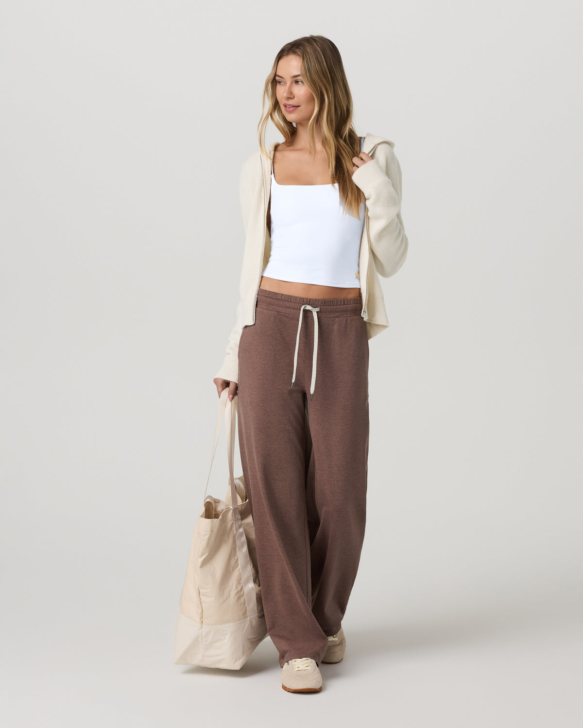 Women Vuori Halo Essential Wideleg Pant Women's Sable Heather Pant