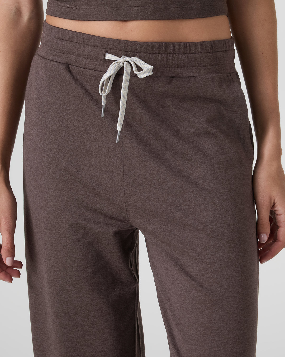 Women Vuori Halo Essential Wideleg Pant - Long Java Heather