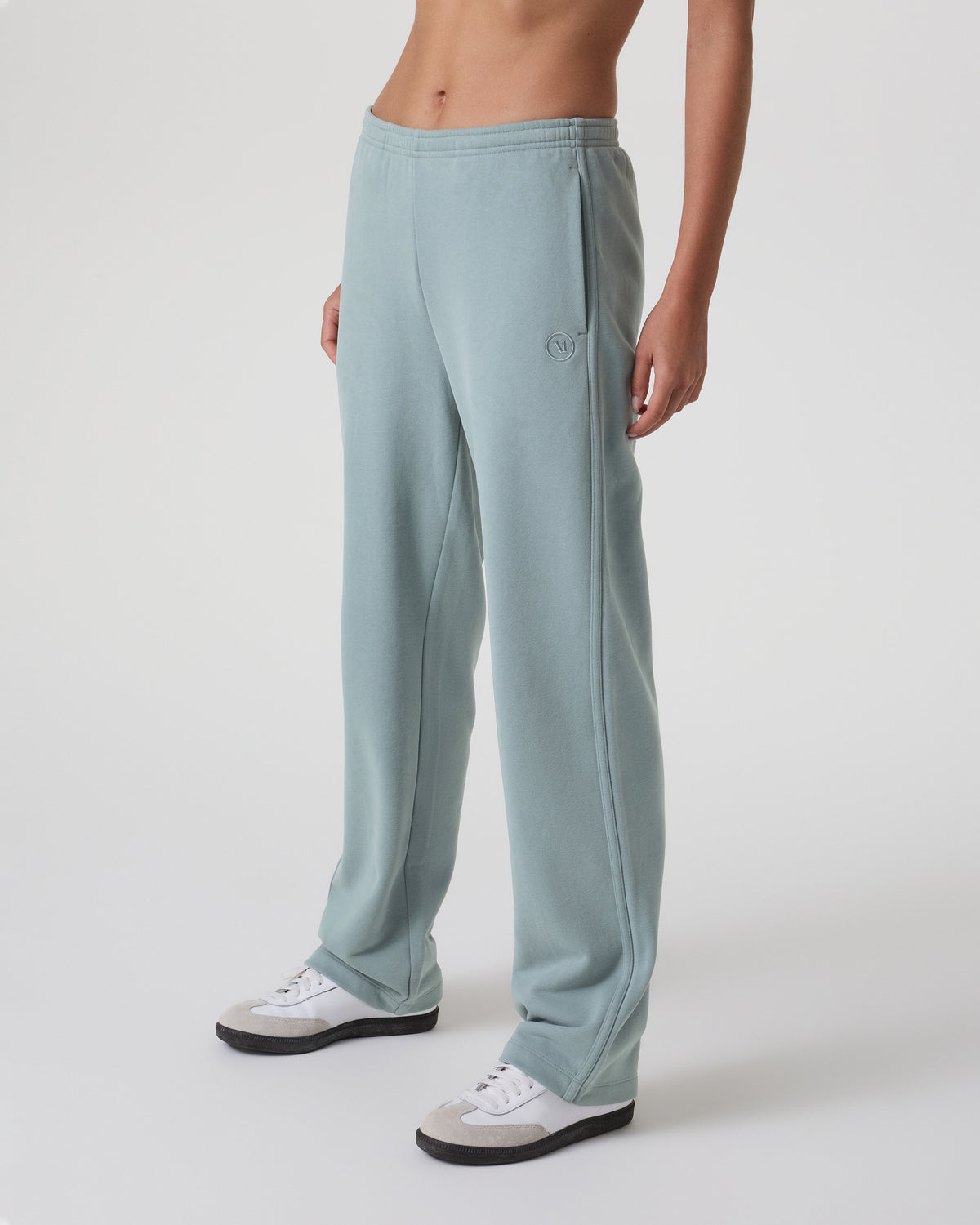 Women Vuori Sedona Straight Leg Sweatpant Mist