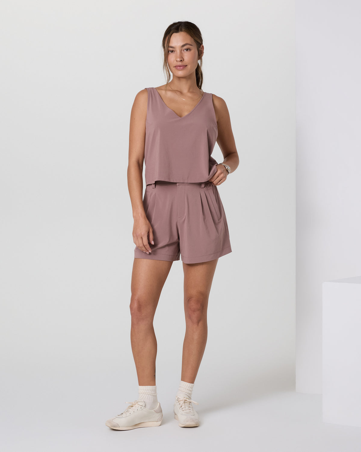 Women Vuori Villa Trouser Shorts Zion Rose Pleated Shorts