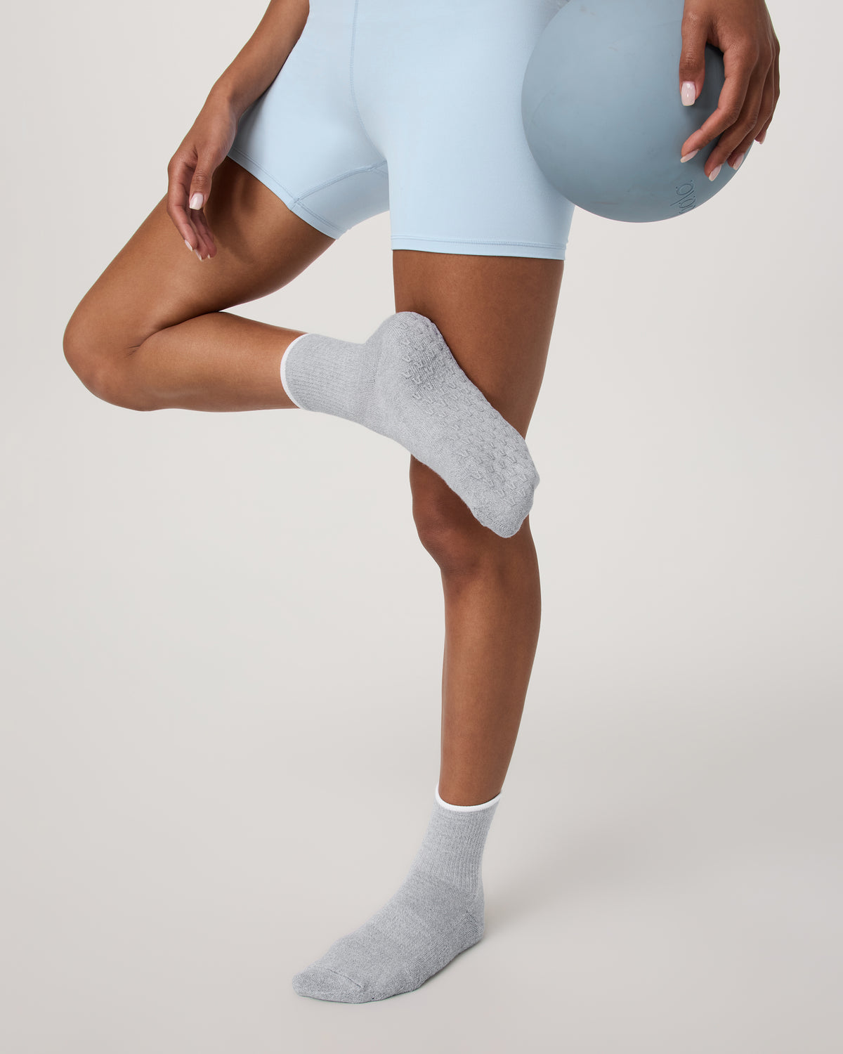 Women|Men|Accessories Vuori Half Crew Gripper Sock Light Heather Grey Grip