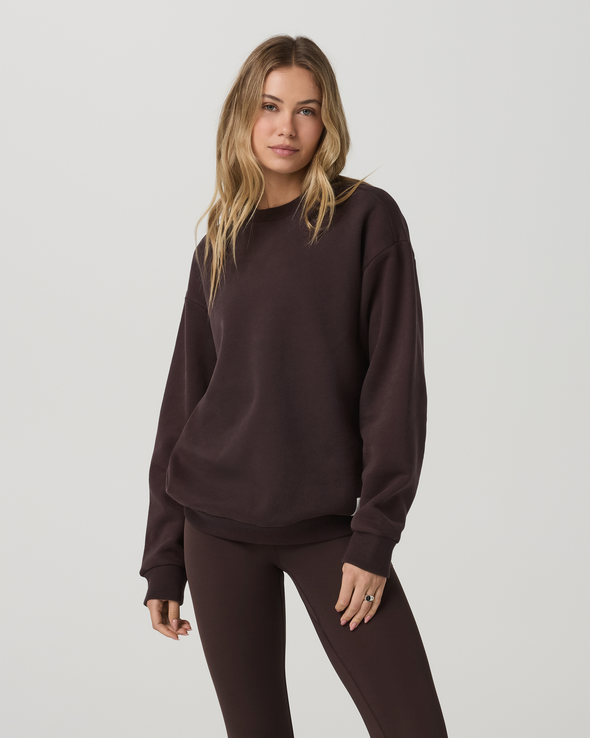 Women|New Vuori Restore Oversized Crew 2.0 French Roast Sweatshirt