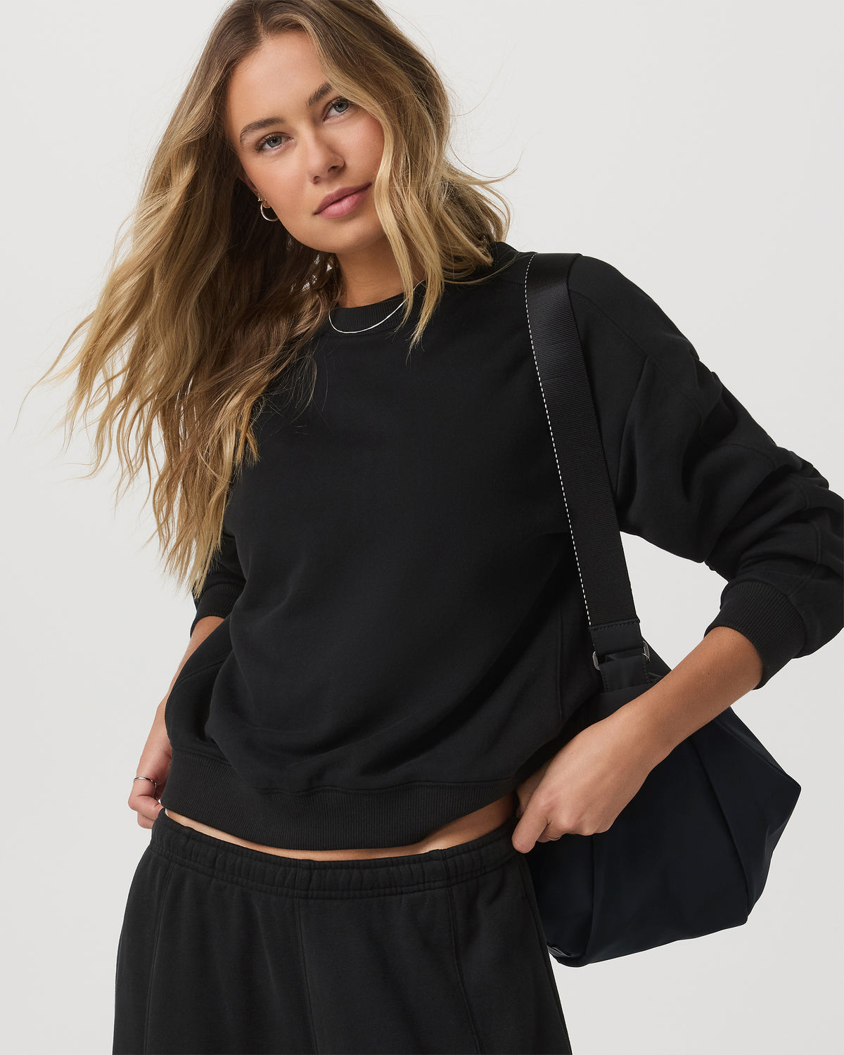 Women|New Vuori Sedona Seams Crew Women's Black Fleece Sweatshirt