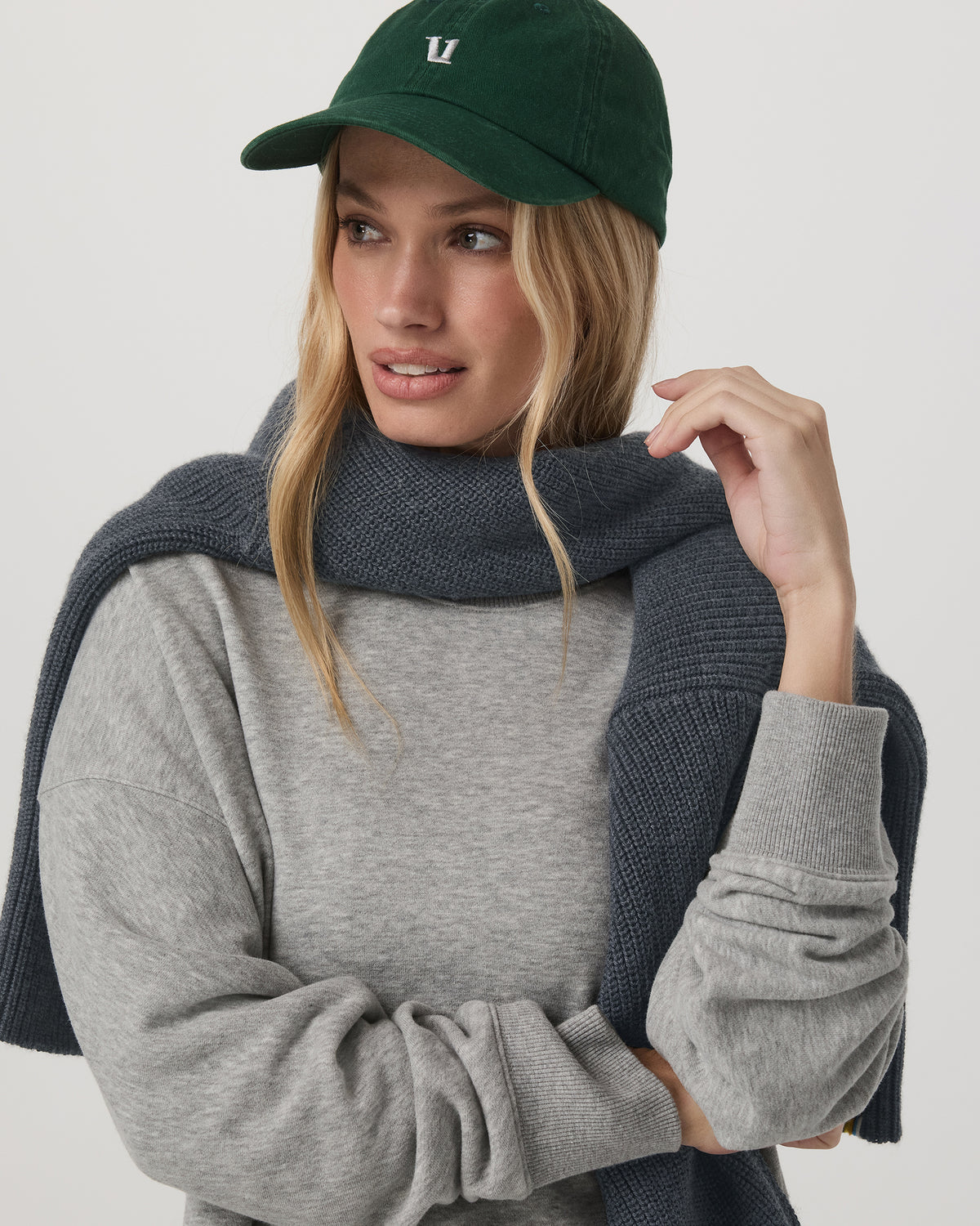 Women Vuori Sedona Weekender Crew Light Heather Grey Crewneck