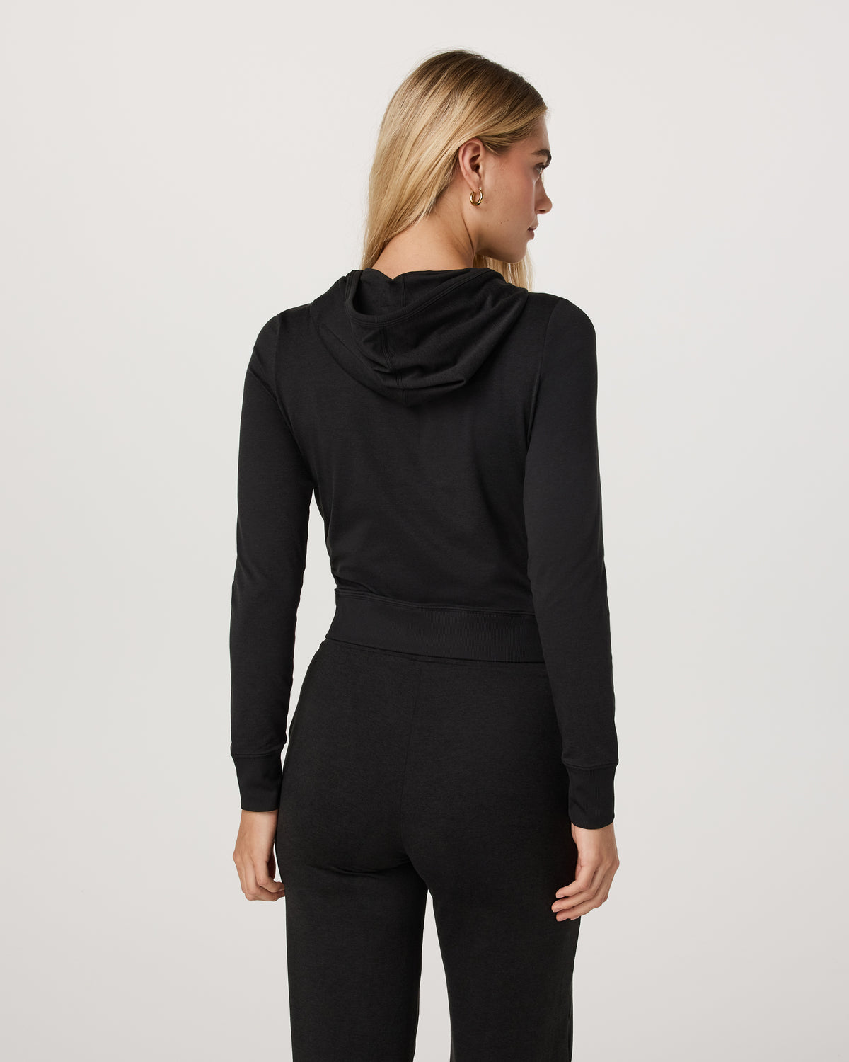 Women Vuori Halo Mini Full Zip Hoodie Black Heather