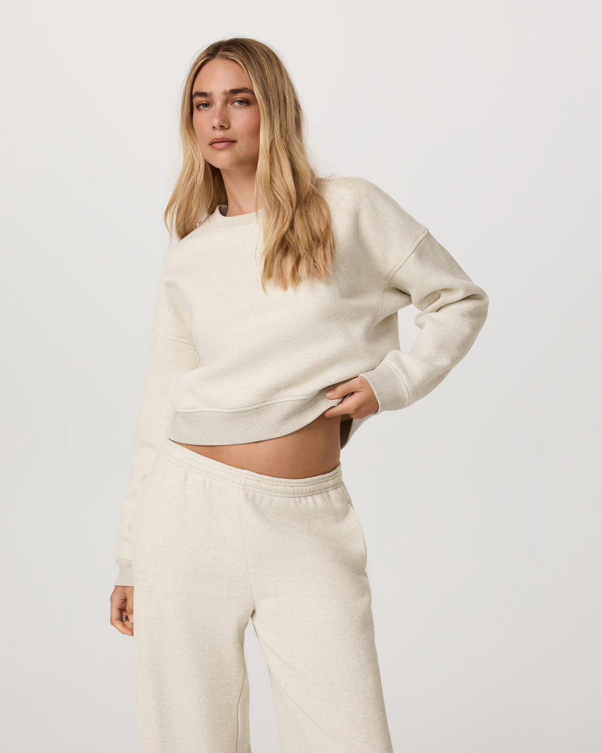 Women Vuori Restore Mini Crew Women's Bone Heather Crewneck