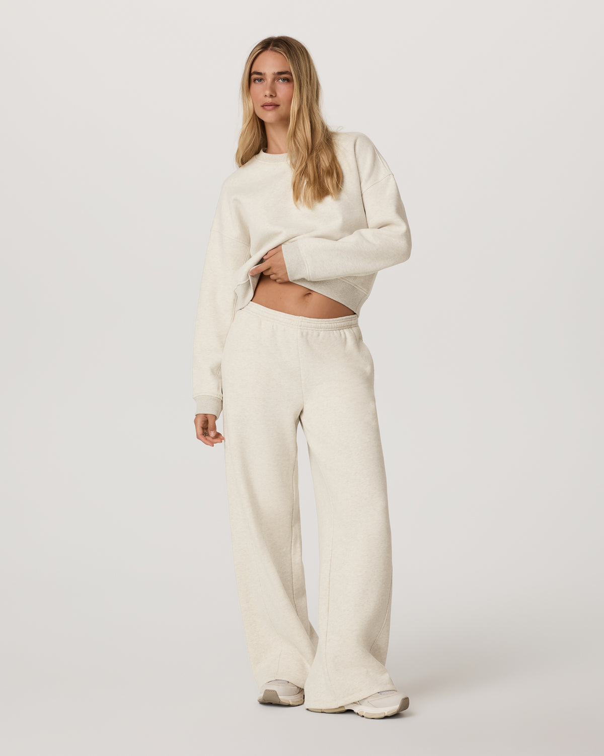 Women Vuori Restore Mini Crew Women's Bone Heather Crewneck