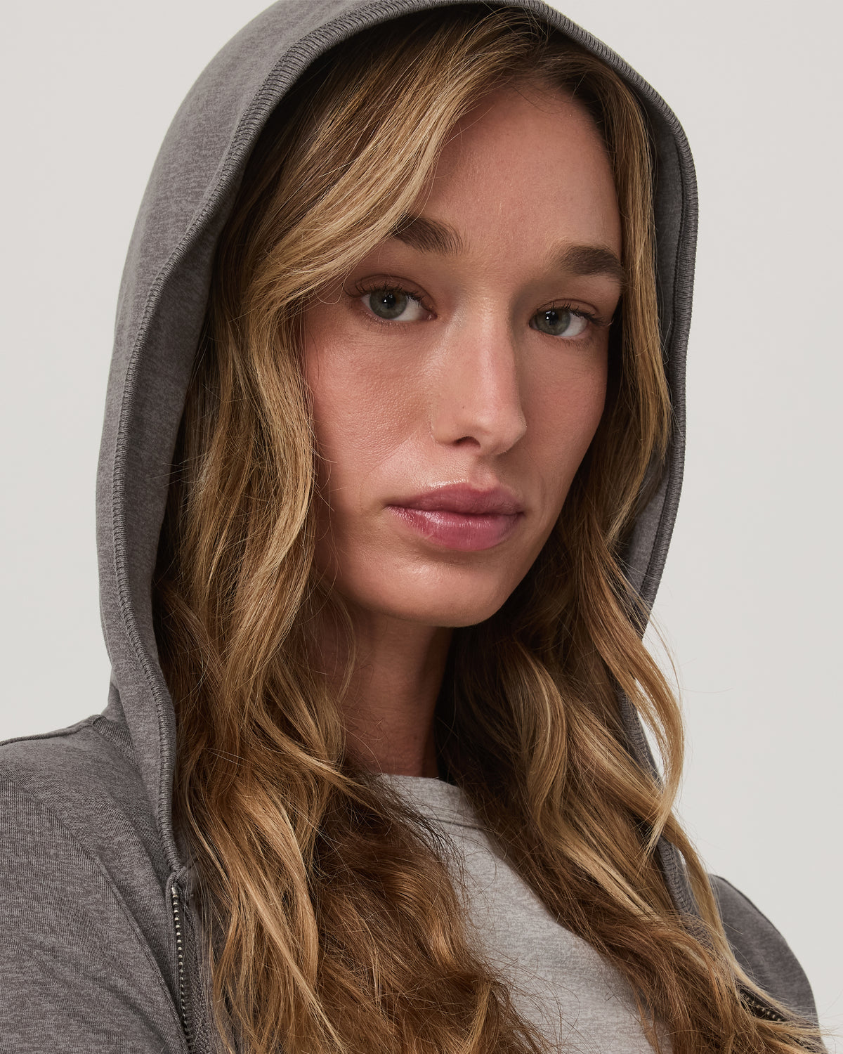 Women Vuori Halo Mini FZ Hoodie Women's Chia Heather Hoodie