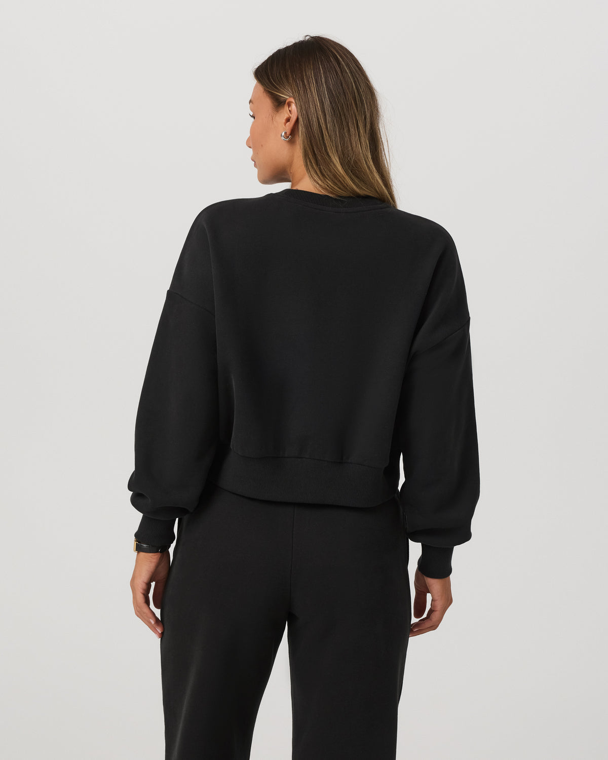 Women Vuori Restore Mini Crew Women's Washed Black Crewneck