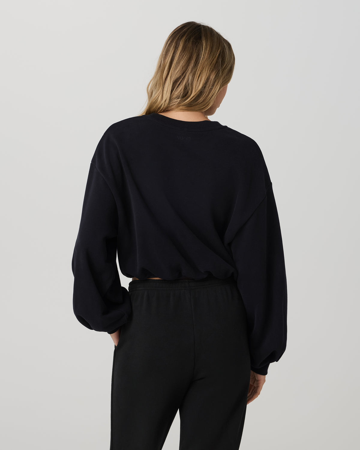 Women Vuori Sedona Bubble Crew Women's Black Pullover Crewneck