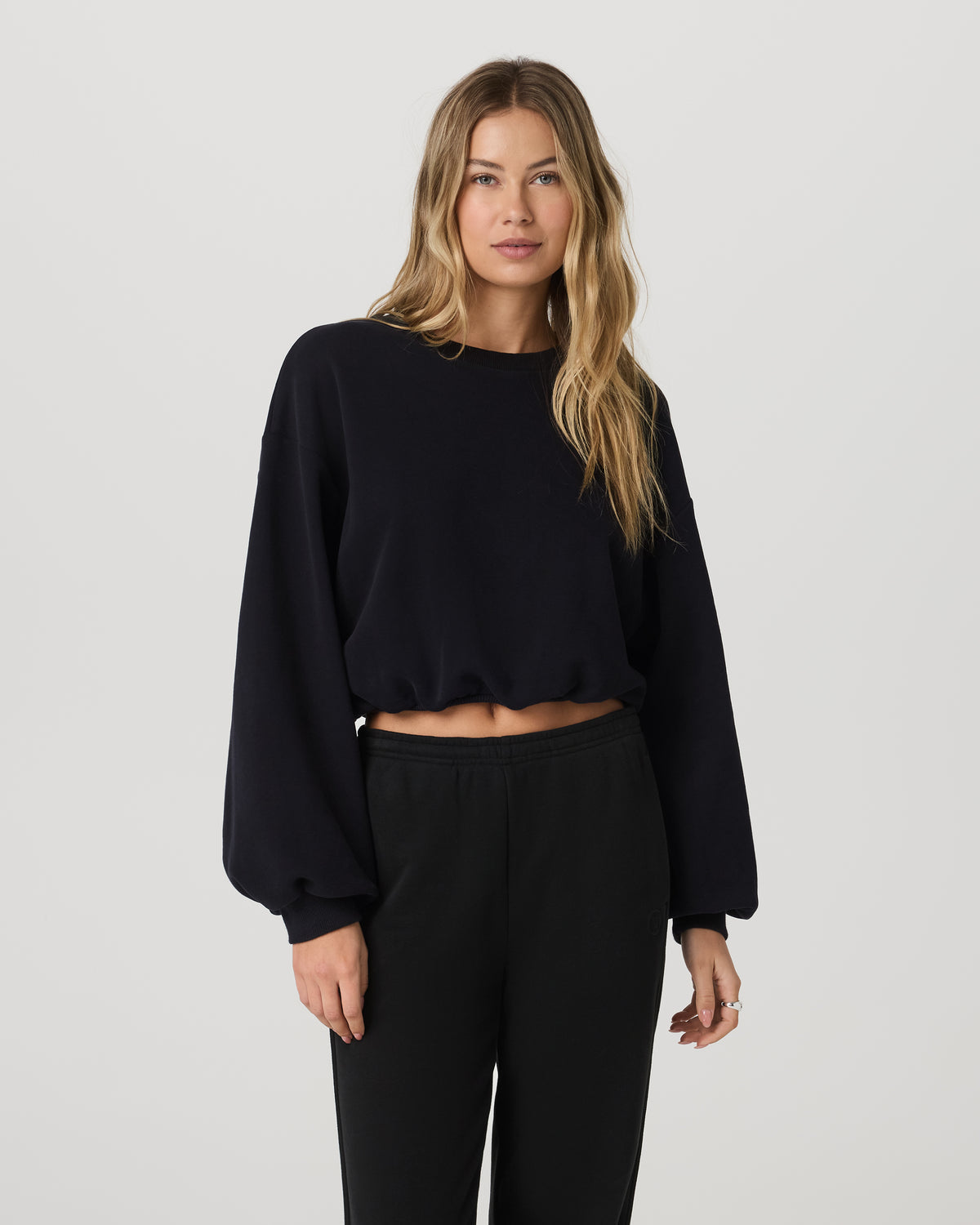 Women Vuori Sedona Bubble Crew Women's Black Pullover Crewneck