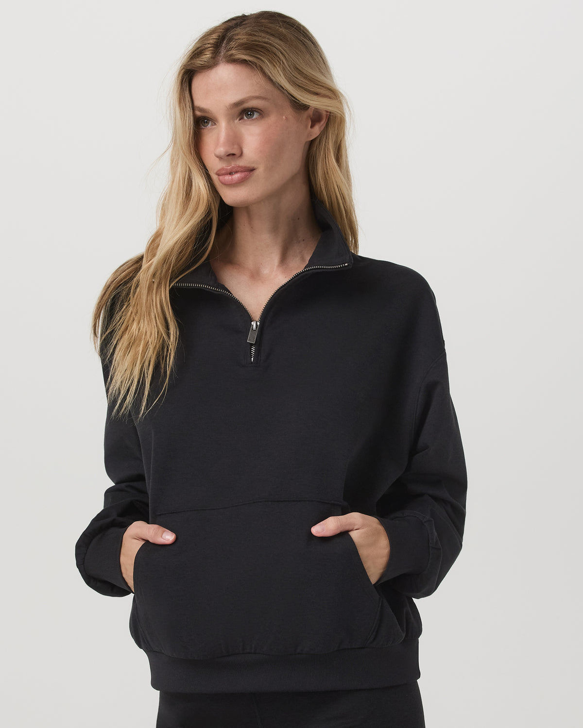 Women|New Vuori Granite Half Zip Black Heather Pullover Sweatshirt