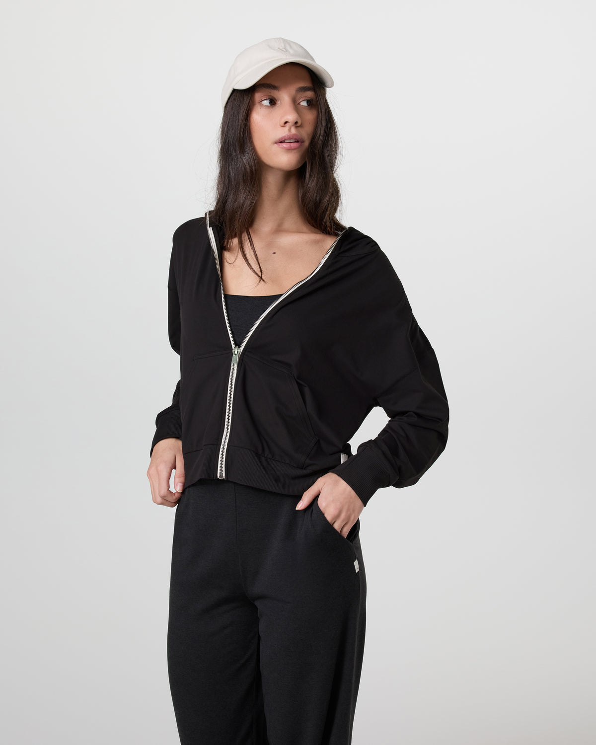 Women Vuori Halo Modern Full Zip Hoodie Solid Black