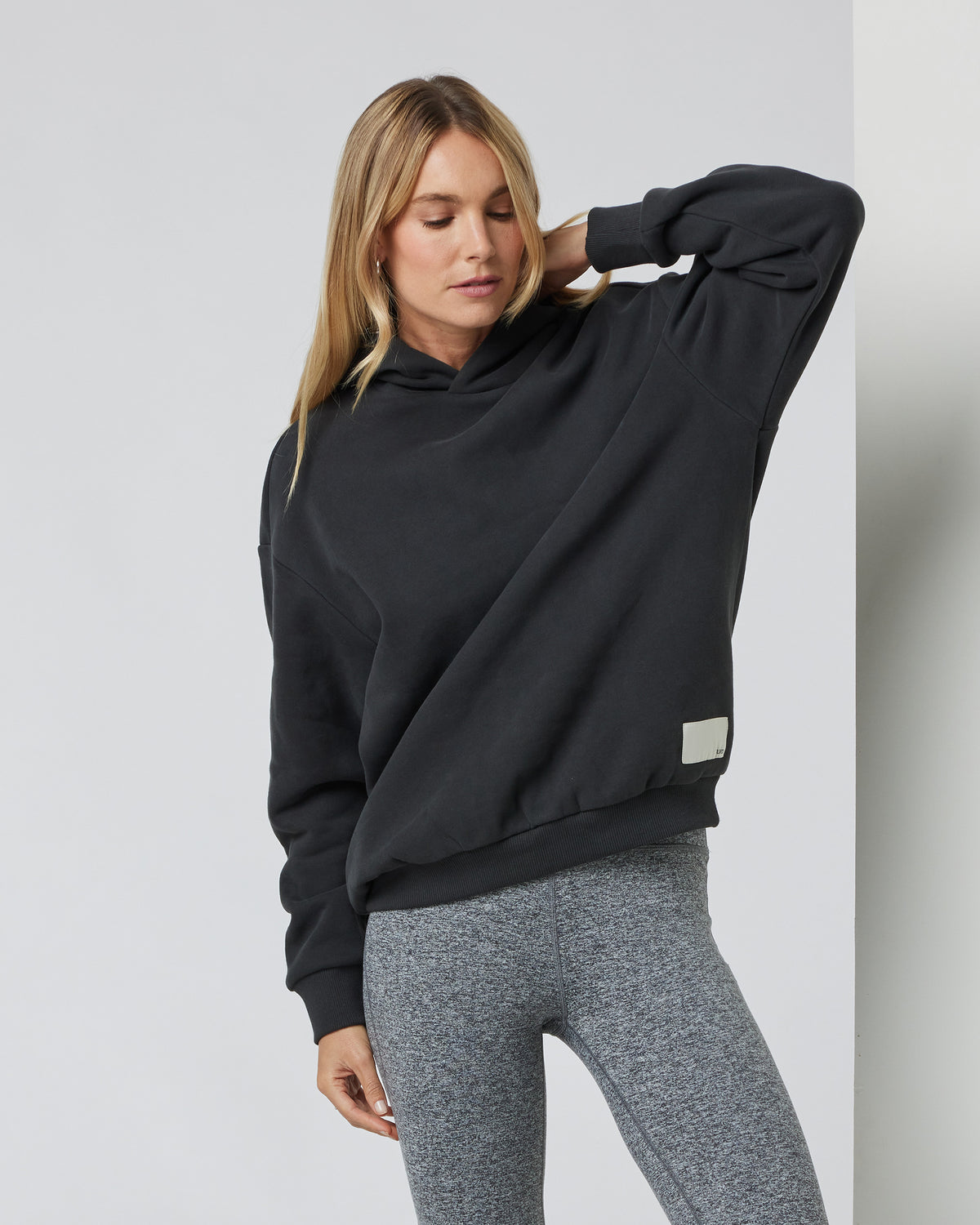 Women Vuori Restore Oversized Hoodie Washed Black