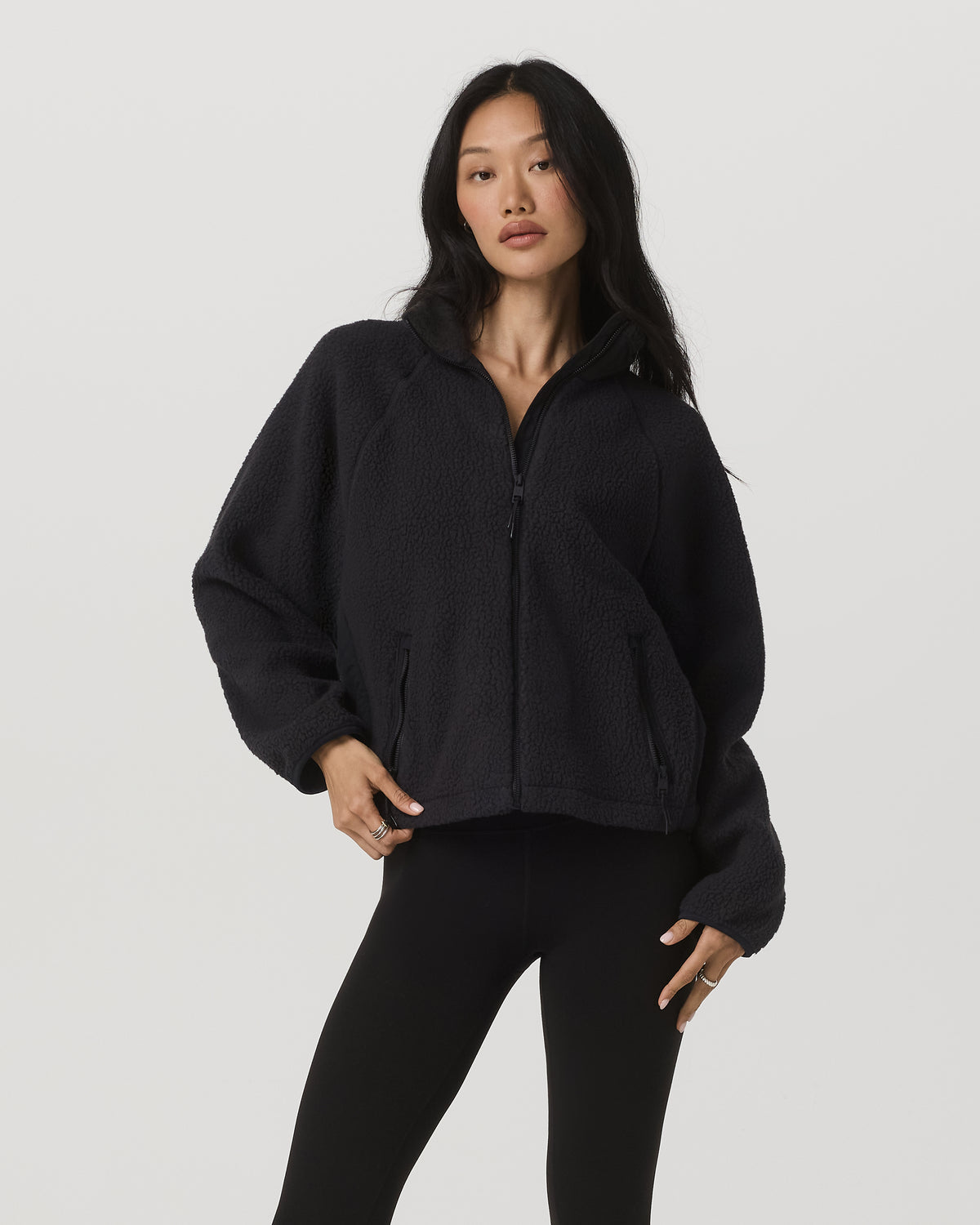 Women Vuori Alpine Jacket Women's Cozy Fleece Jacket in Black| Vuori