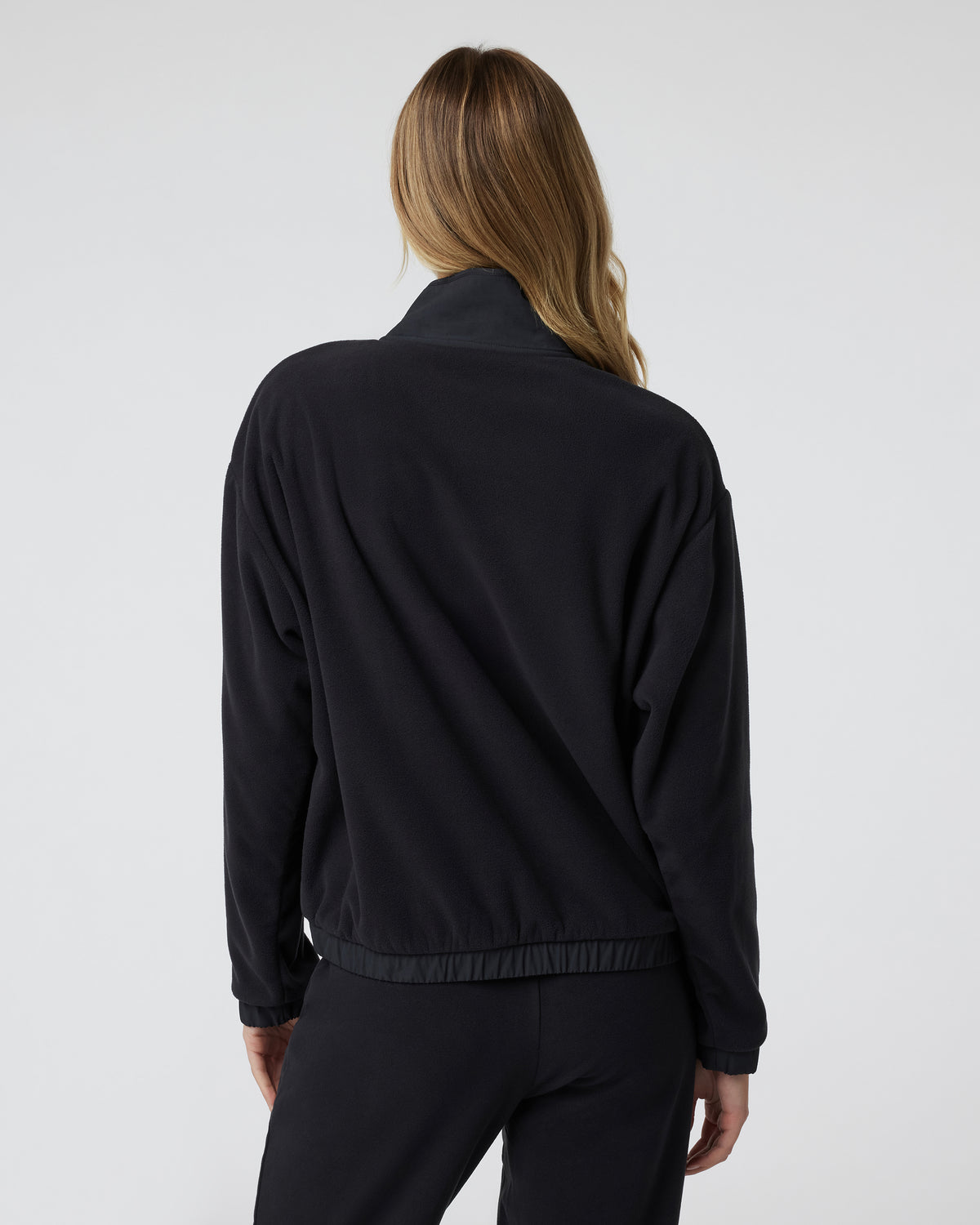 Women Vuori Women's Aspen Half Zip Black Fleece Pullover