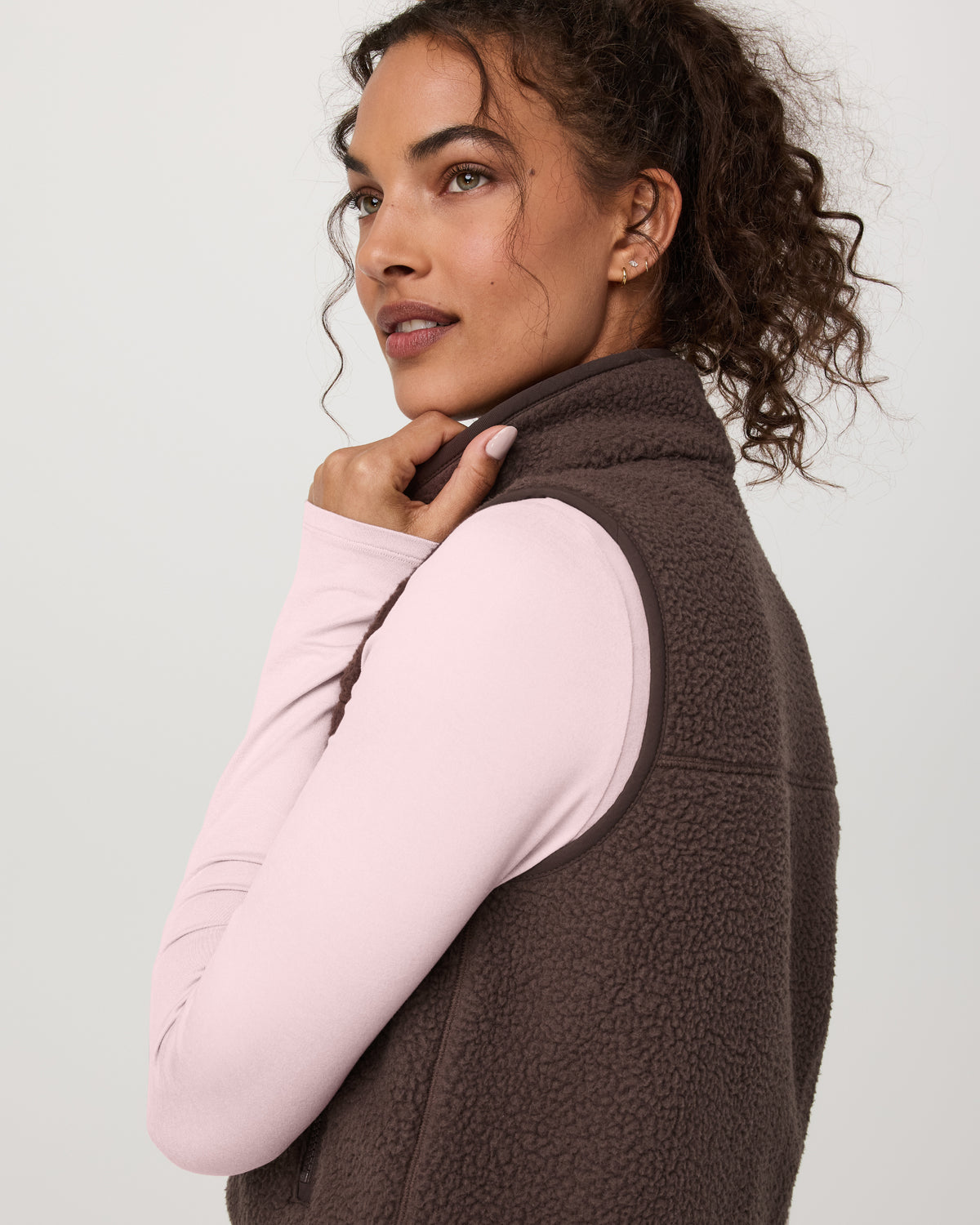 Women Vuori Alpine Vest Women's Java Fleece Vest