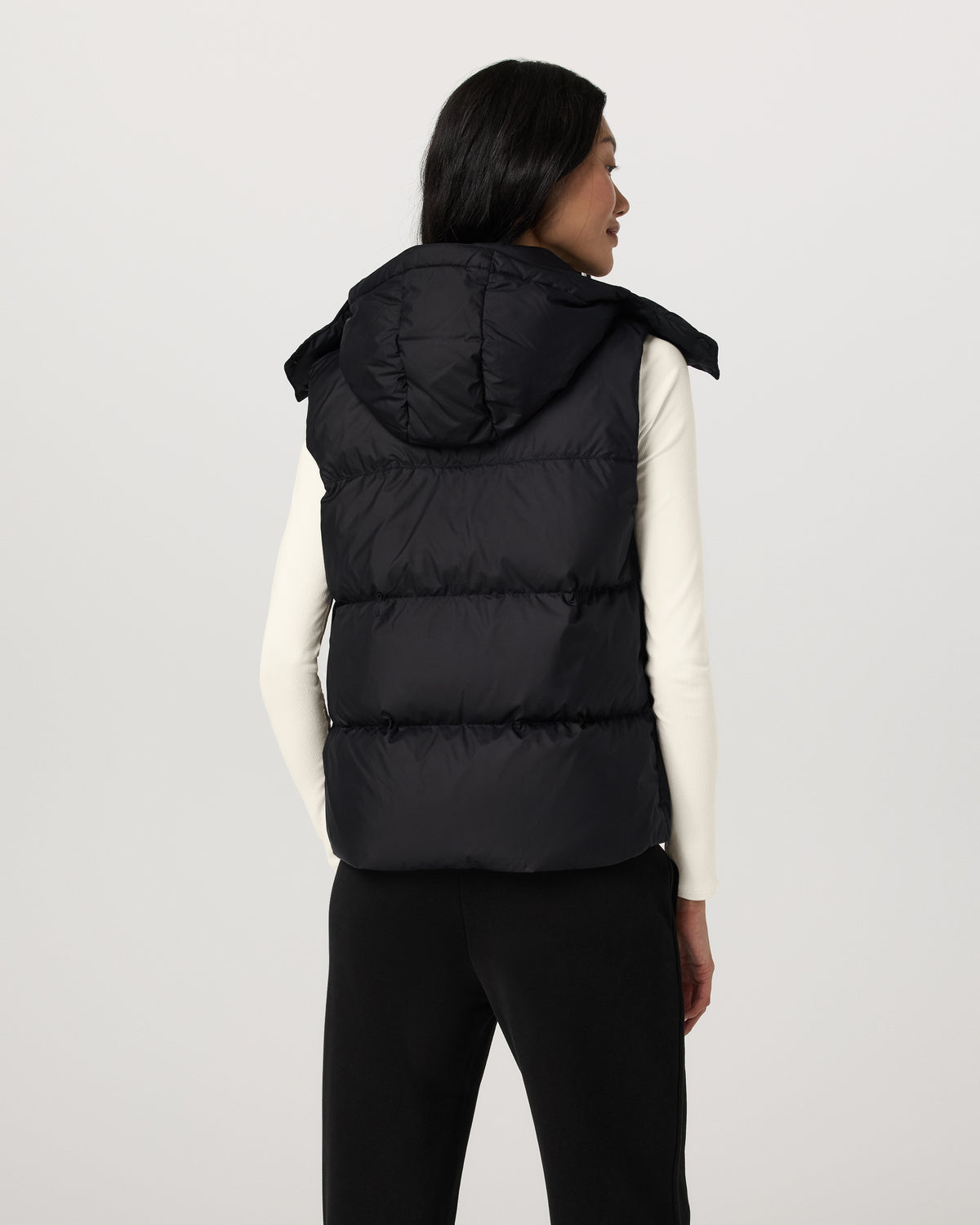 Women|New Vuori Alta Down Vest Women's Black Sleeveless Vest