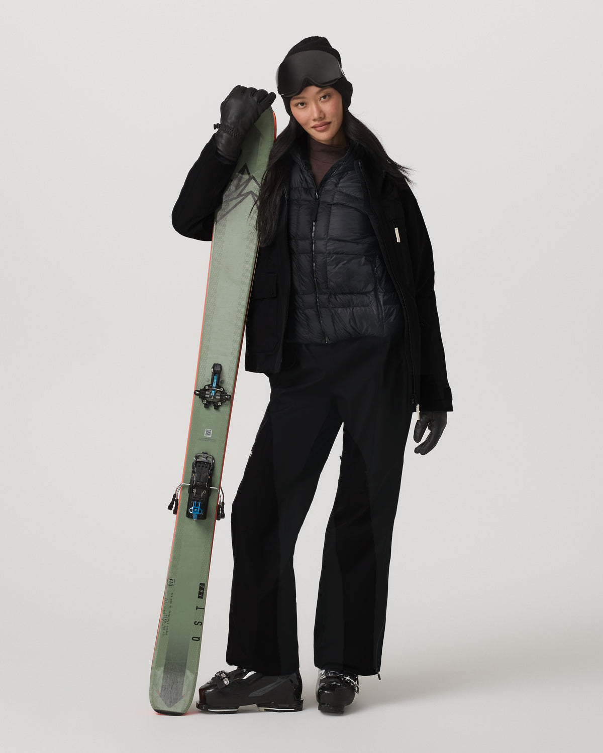 Women Vuori Women's Taika Snow Shell Black Ski/Board Jacket