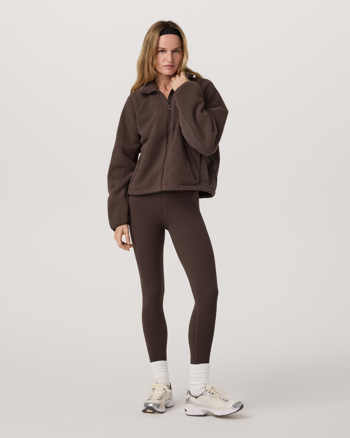 Women Vuori Alpine Jacket Women's Cozy Fleece Jacket in Java
