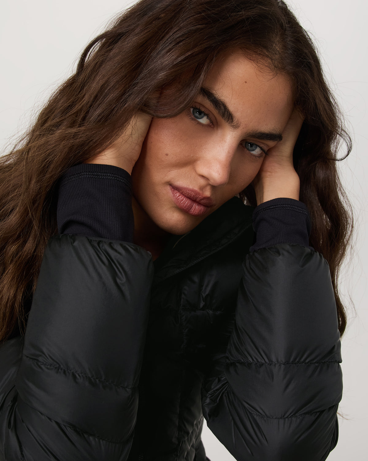 Women Vuori Women's Coordinate Packable Down Jacket Black Zip Up