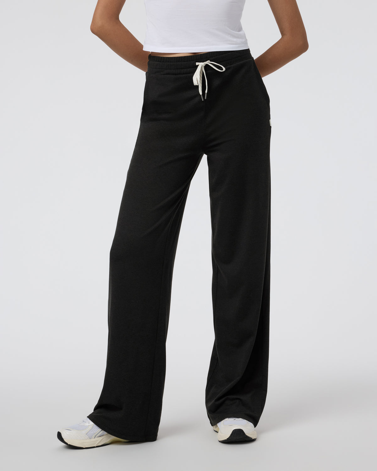Women Vuori Halo Essential Wideleg - Long Black Heather