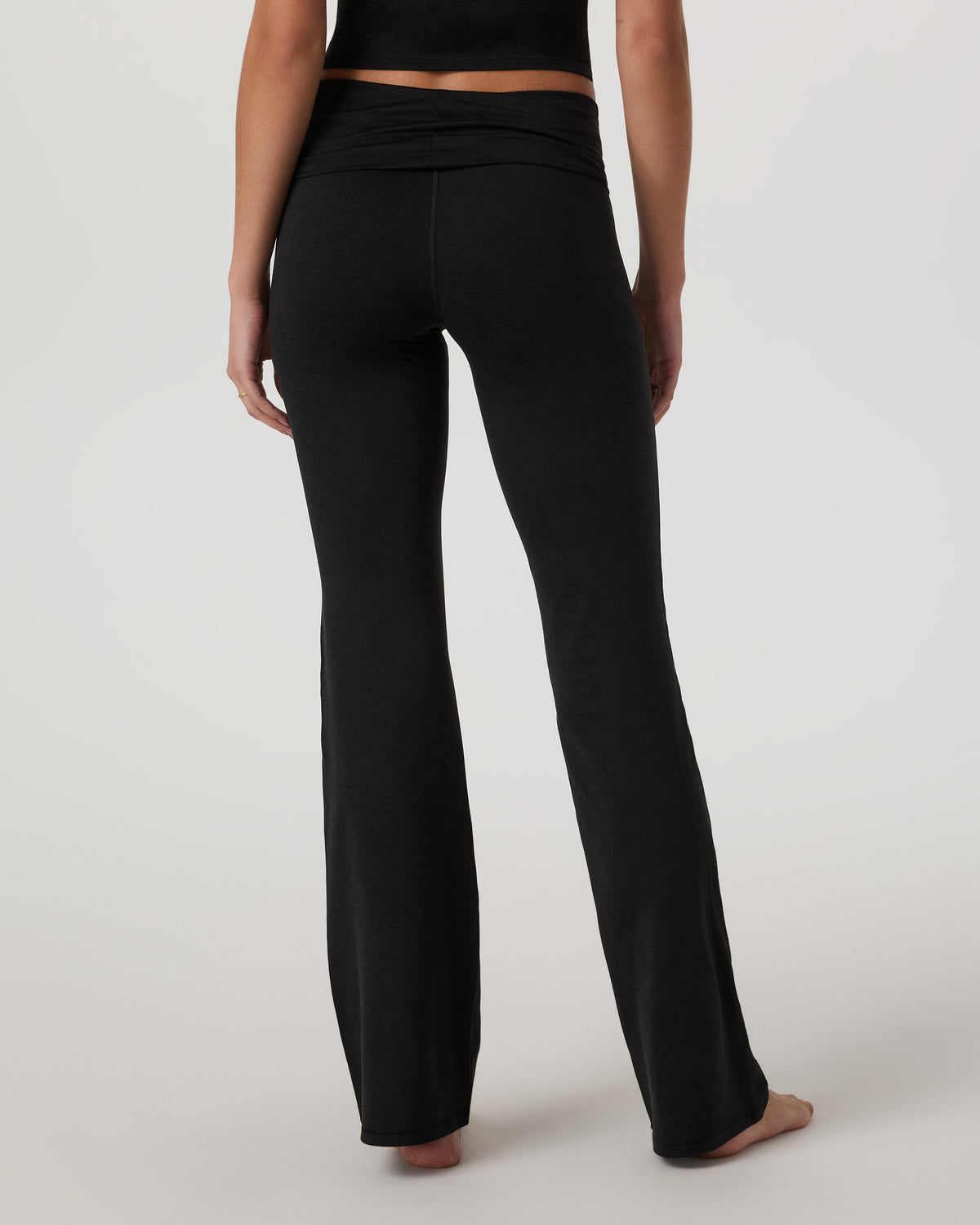 Women Vuori Halo Foldover Pant Black Heather
