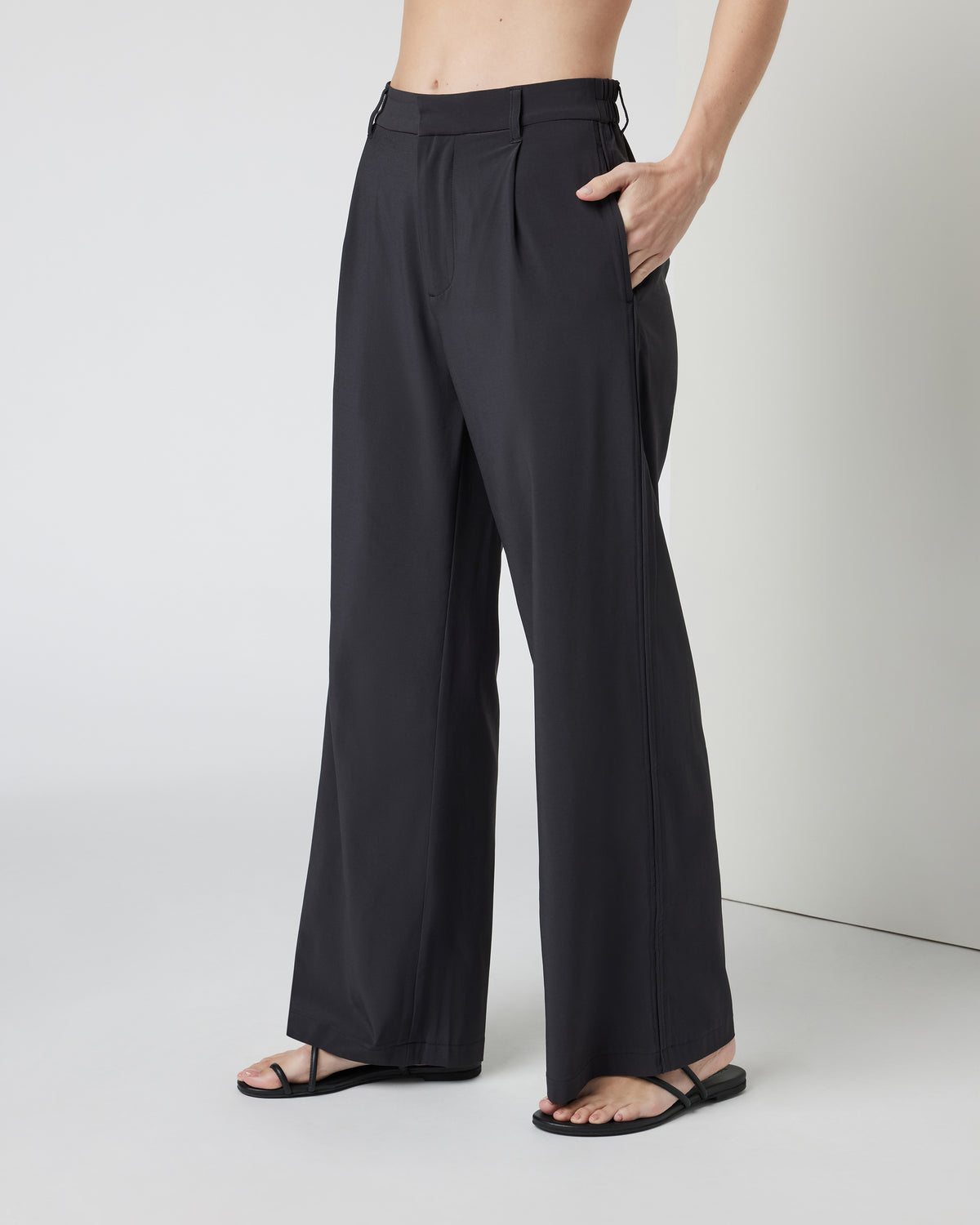Women Vuori Villa Trouser-Short Black Tailored Pants