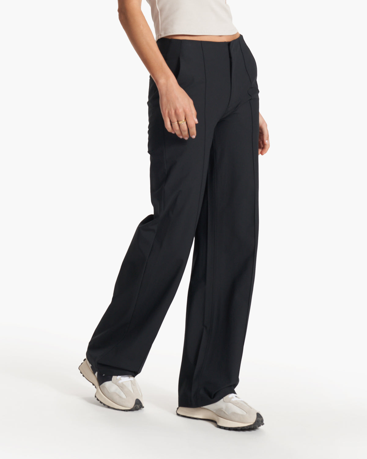 Women Vuori Women's Meta Wideleg Black Tailored Pants