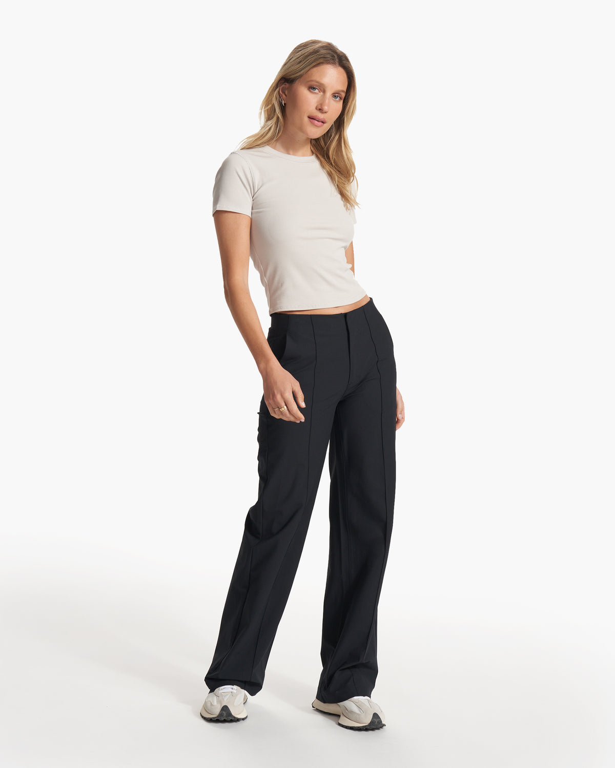 Women Vuori Women's Meta Wideleg Black Tailored Pants