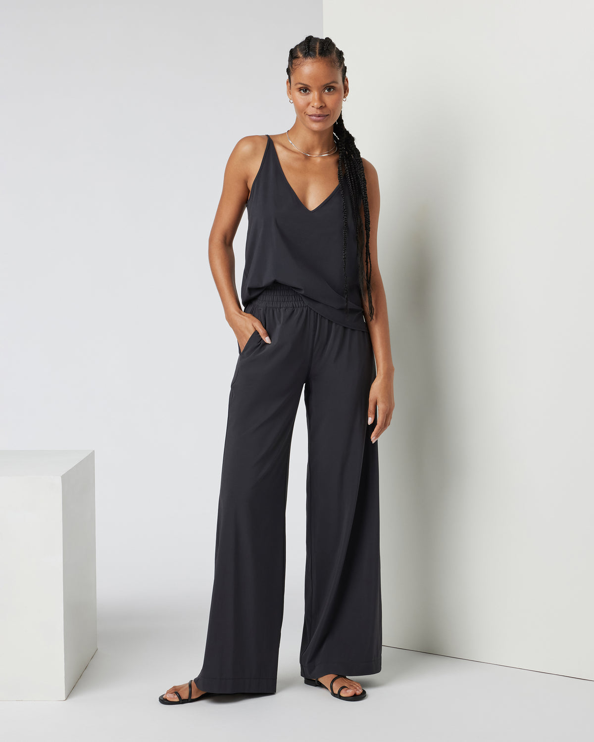 Women Vuori Villa Wideleg - Long Black Tall Wide Leg Pants