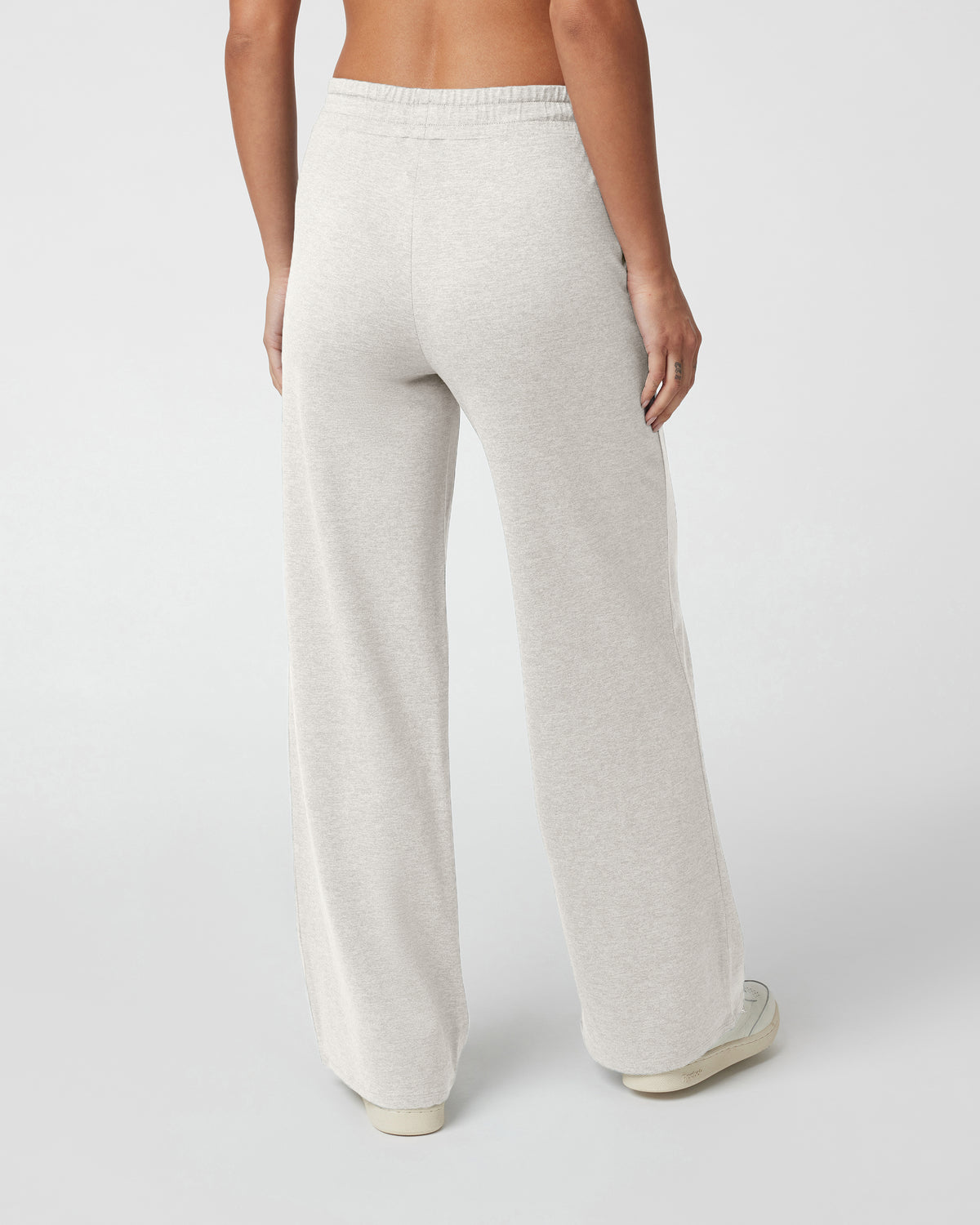 Women Vuori Halo Essential Wideleg - Short Ecru Heather