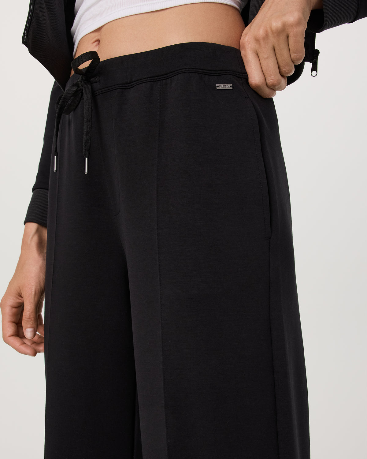 Women Vuori Compose Wideleg Pant Women's Black Mid-High Rise Pant