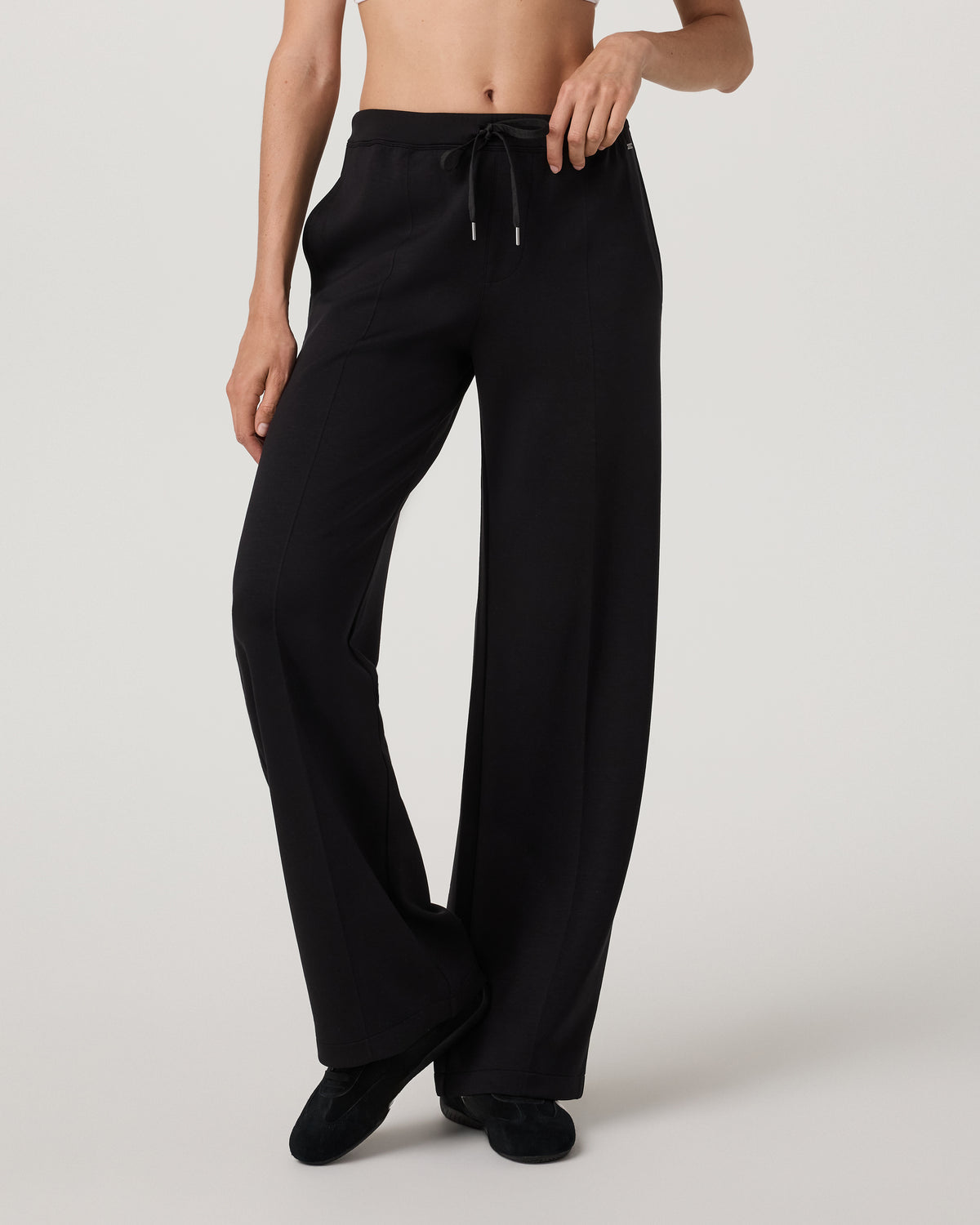 Women Vuori Compose Wideleg Pant Women's Black Mid-High Rise Pant