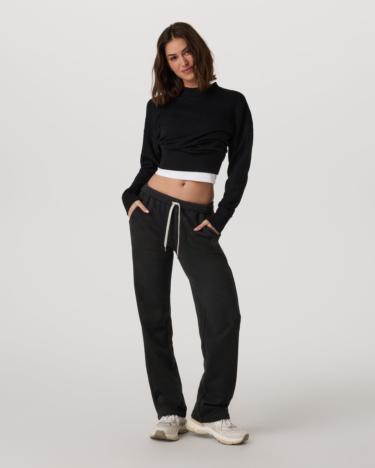 Women Vuori Sedona Straight Leg Sweatpant - Long Women's Black Pant