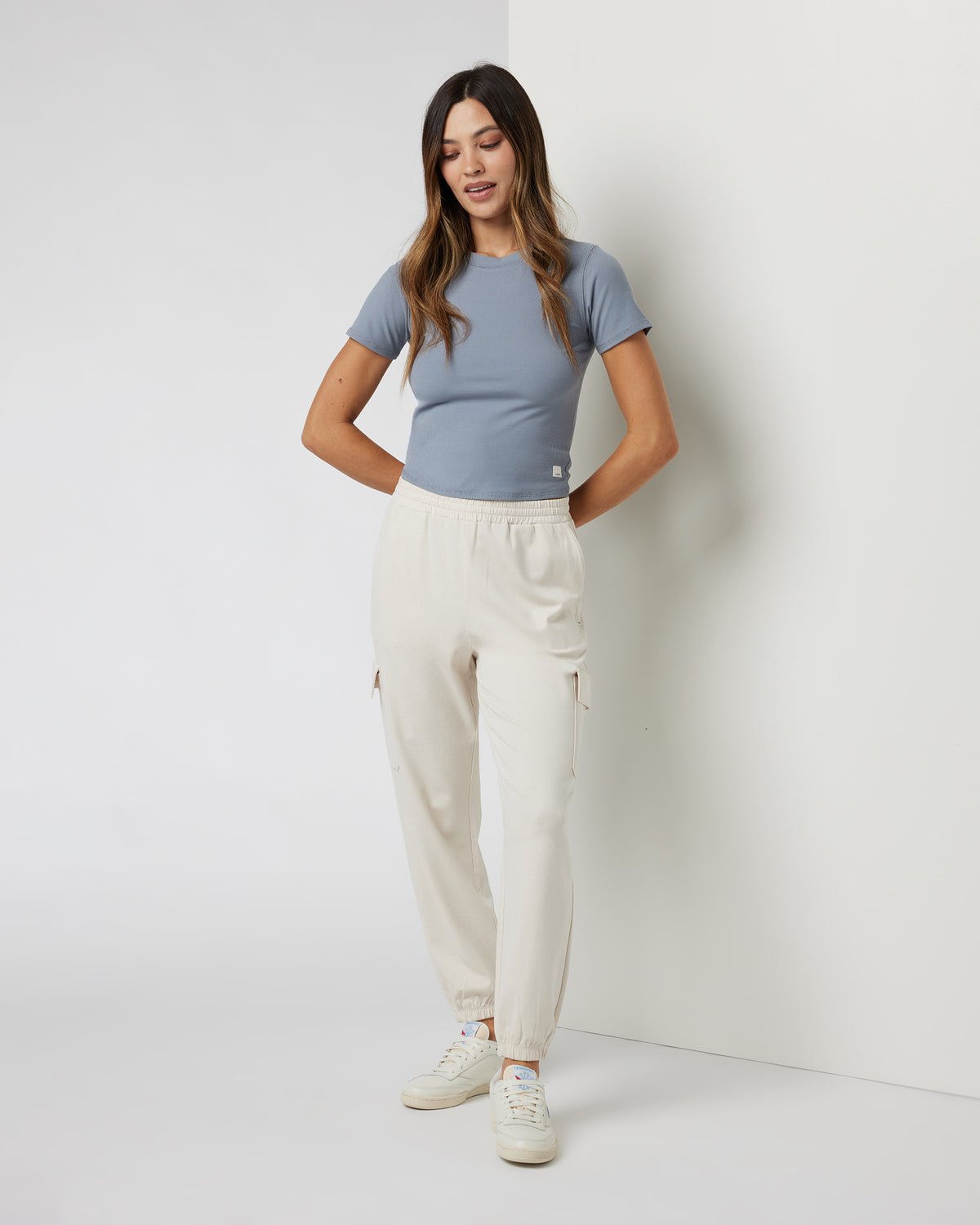 Women Vuori Boyfriend Cargo Sweatpant Milkweed Heather