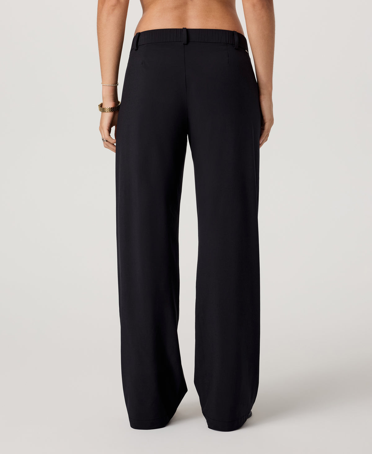 Women Vuori Villa Low Slung Trouser Women's Black Low-Rise Pants