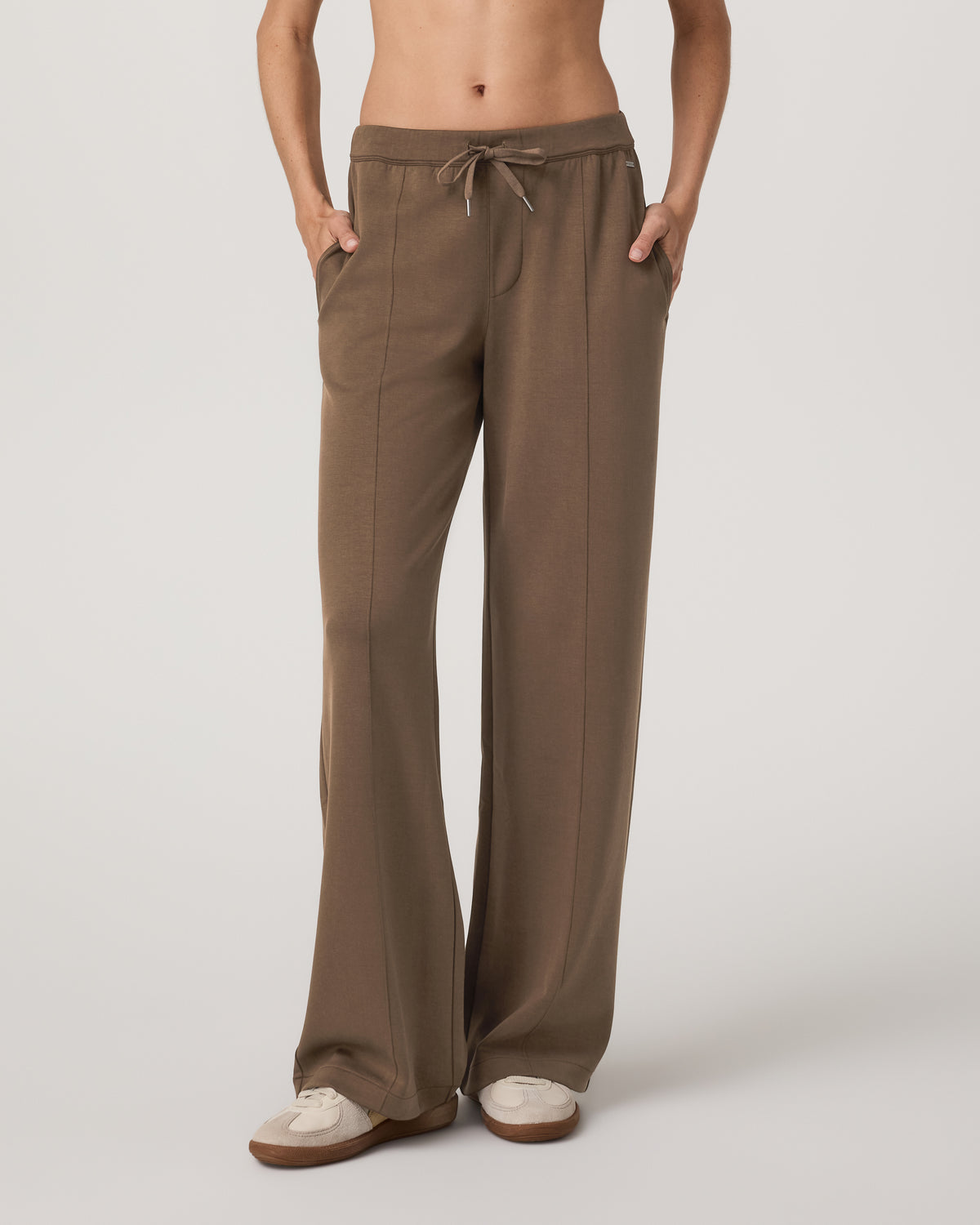 Women Vuori Compose Wideleg Pant Espresso Mid-High Rise Pants
