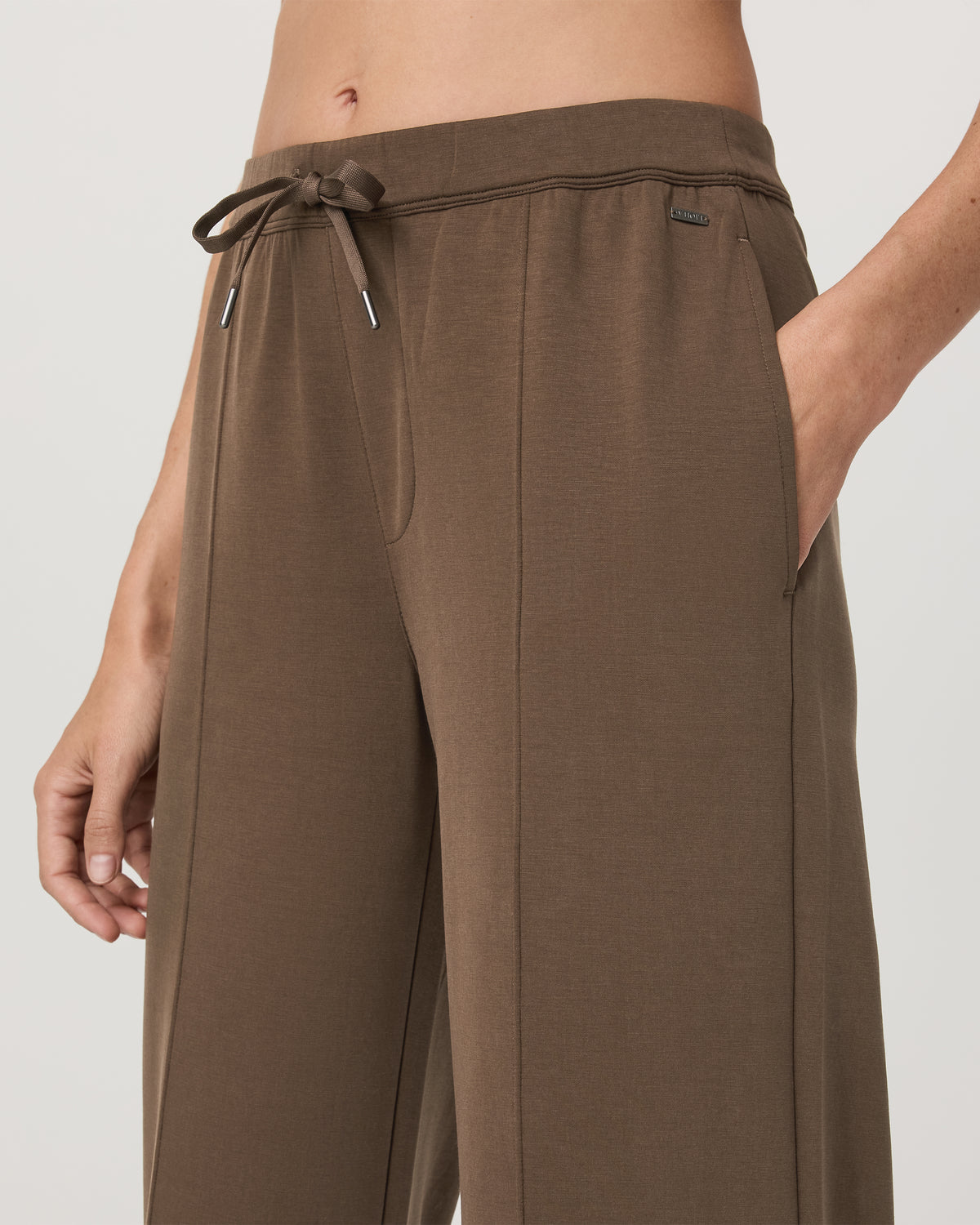 Women Vuori Compose Wideleg Pant Espresso Mid-High Rise Pants