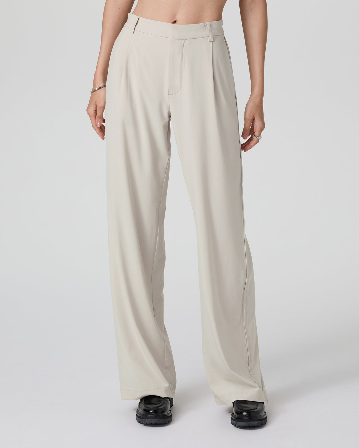 Women Vuori Villa Trouser Women's Mushroom Tailored Pants