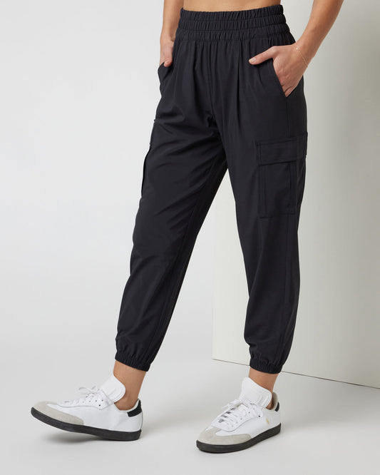 Women Vuori Villa Cargo Jogger Women's Black Cargo Jogger Pants