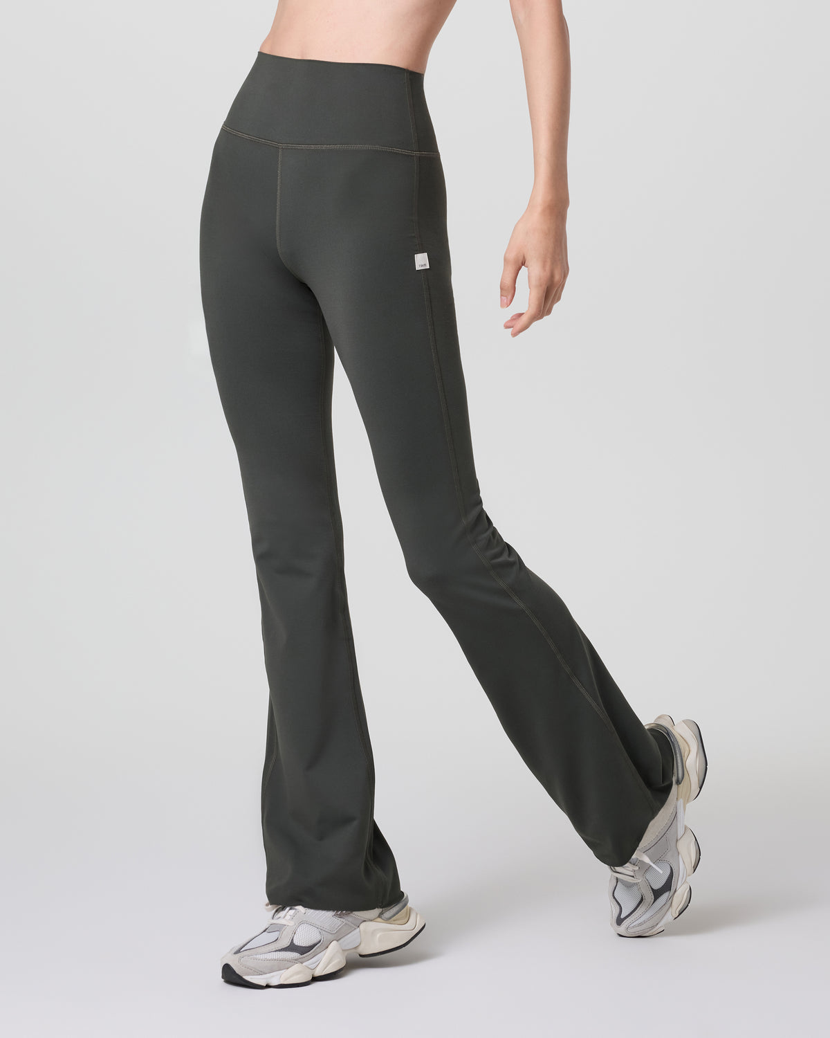 Women Vuori Halo Slim Flare Pant Women's Kale Pants