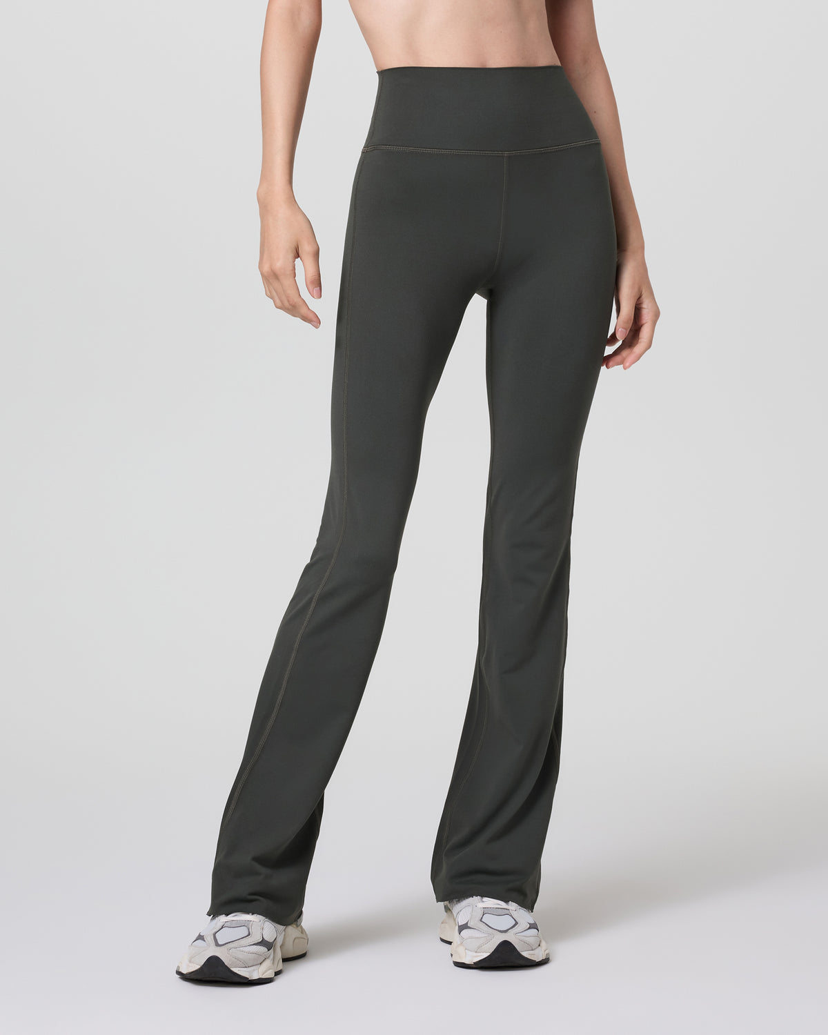 Women Vuori Halo Slim Flare Pant Women's Kale Pants