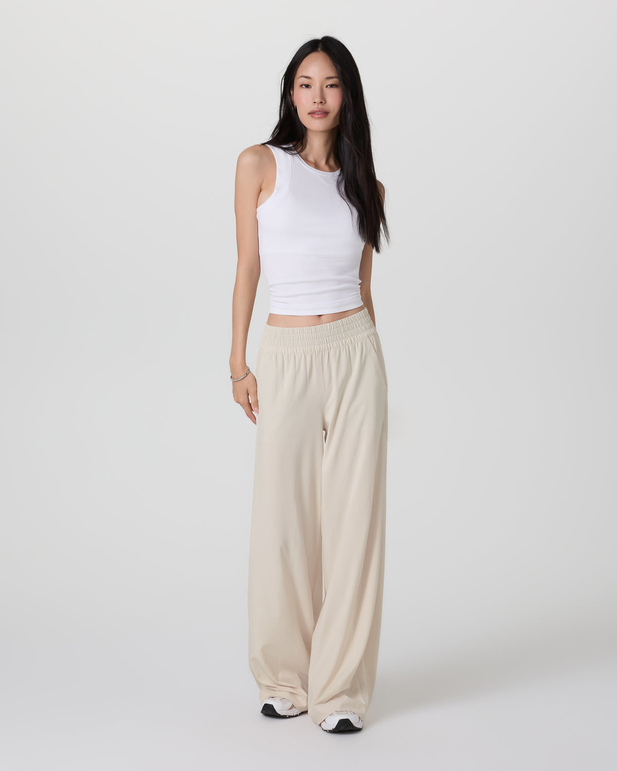 Women Vuori Villa Wideleg Pant - Long Women's Tall Milkweed Pants
