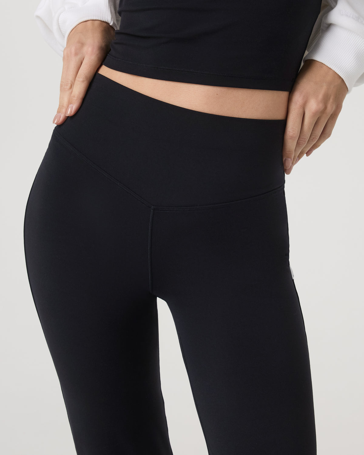 Women Vuori Vuori AllTheForm™ Flare Women's Black Flare Leggings