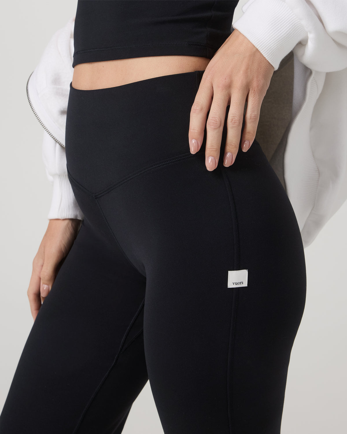 Women Vuori Vuori AllTheForm™ Flare - Short Women's Black Leggings