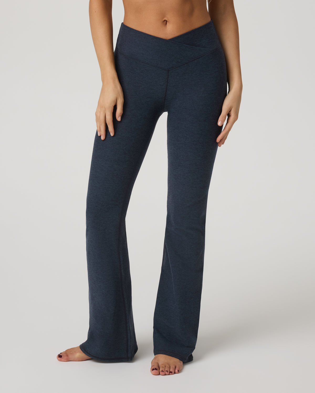 Women Vuori Elevation Rhythm Flare Midnight Heather
